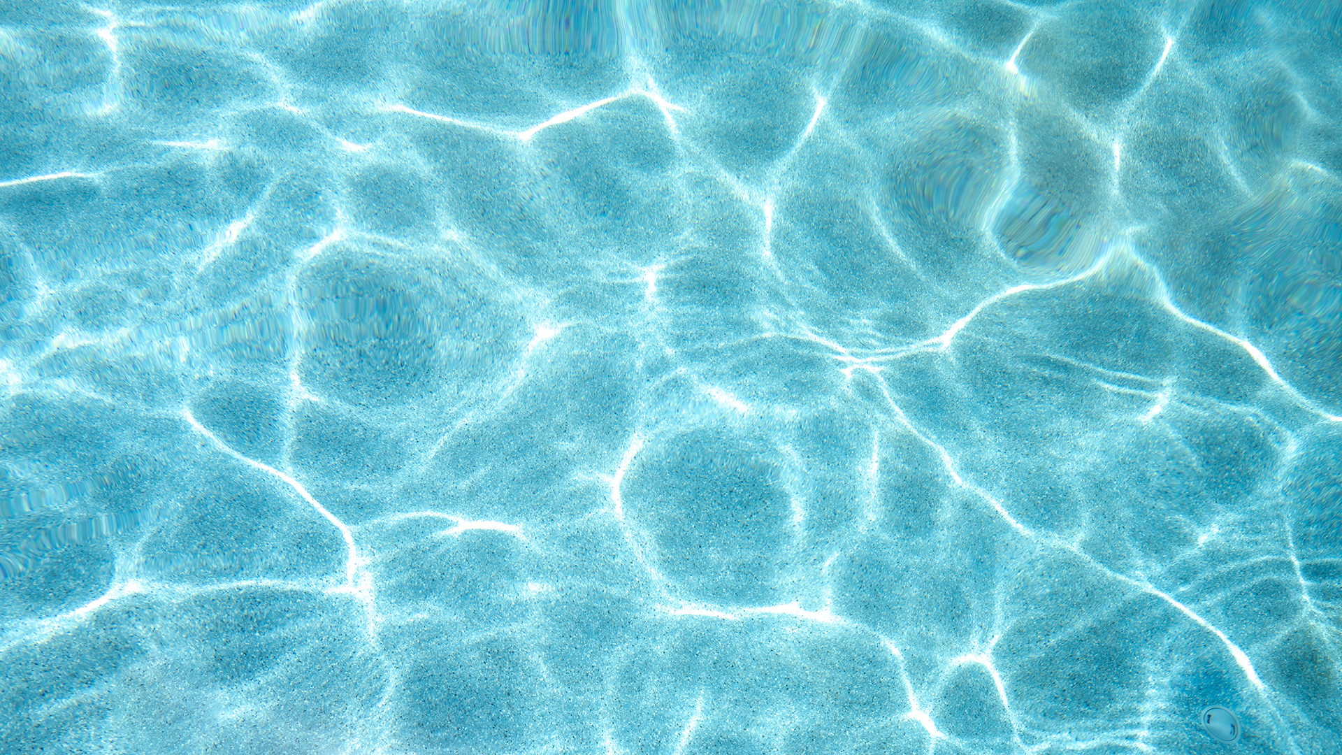 closeup-pool-water-texture-resize